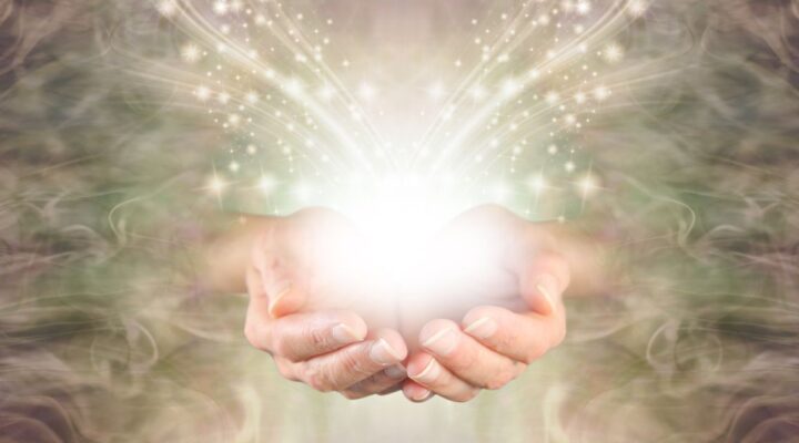 O que é Reiki: Guia Completo para Iniciantes e Praticantes